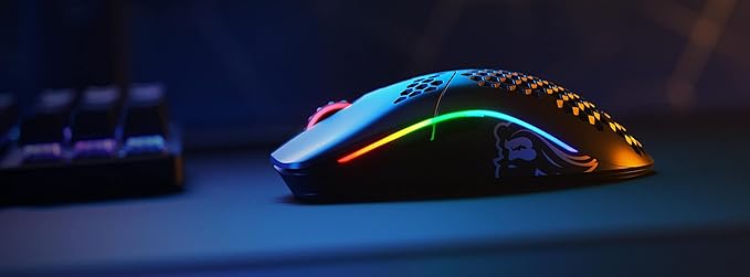 Glorious Gaming - Model O Wireless Gaming Mouse - RGB Mouse with Lights 69 g Superlight Mouse Honeycomb Mouse (Matte White Mouse)